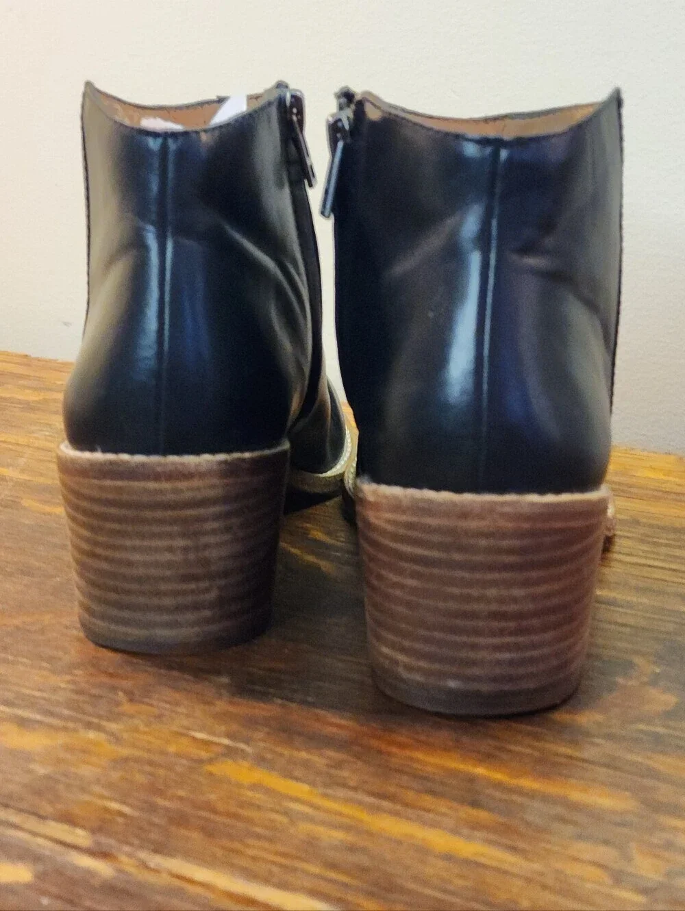 Madewell black leather